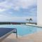 New 2 BR apt with swimming pool at playa bonita - Лас-Терренас