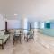 Penthouse Sea View 705A