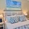 Lets Get You Laguna Beachin in this Brand New Cottage Steps to the Beach - بنما سيتي بيتش