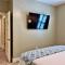 Lets Get You Laguna Beachin in this Brand New Cottage Steps to the Beach - بنما سيتي بيتش