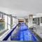 Happy BNB deluxe suit in adelaide CBD