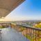 Canyon Estate Overlooking the Pacific - San Diego