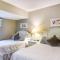 Beachfront Condo with Pools in Indian Shores!
