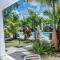 stylish and modern 2 bedroom villa with pool view - Cuevas