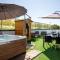 Rooftop Home With Whirlpool & Sauna - Happy Rentals
