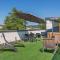 Rooftop Home With Whirlpool & Sauna - Happy Rentals