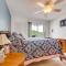 Cozy Lake Ozark Condo Rental with Grill, Pool Access