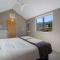 *** LAKE VILLA 457 ***