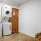*** LAKE VILLA 457 ***