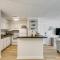 Condo with Amazing Amenities 1 Mi to Beach! - Mallory Park