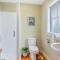 A Ray of Sunshine - Manly Holiday Home