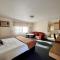 City Colonial Motor Inn