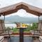 StayVista at La Belleza with Infinity Pool & Lake View Alfresco Dining