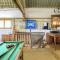 Holiday home and mobile home with spacious garden - Gouvets