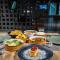 AUHotel -Zayed International Airport-Located in Transit Area -Onwards Boarding Pass Required - 阿布扎比