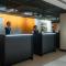 AUHotel -Zayed International Airport-Located in Transit Area -Onwards Boarding Pass Required - 阿布扎比