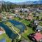 *** LAKE VILLA 460 ***
