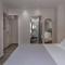 Piraeus City Hotel