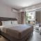 Piraeus City Hotel