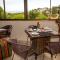 Winelands Villa Guesthouse and Cottages