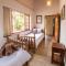 Winelands Villa Guesthouse and Cottages