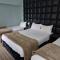 Kings Park Hotel