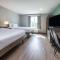 ECHO Suites Extended Stay by Wyndham Spartanburg