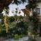 Villa Garden