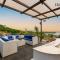 EKOSTAY Luxe - Hercules Villa