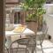 Piraeus City Hotel