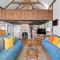 Beachfront on Commercial St Dog Friendly