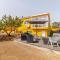 Flatguest Villa Mayca
