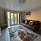 Comfy 3 bed house North Swindon - سويندون