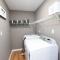 Stylish and Spacious An Oasis for Your Getaway! - Dumbarton