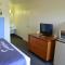 Days Inn by Wyndham Luray Shenandoah - لوراي