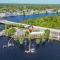 Water Front Condo with Boat Slip: The Dock House - إليزابيث سيتي