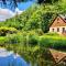 Ferienhaus mit See, Alleinlage