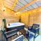 Suite romantique JACUZZI privatif chauffé à 37 GARE - 甘冈