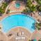 Vista Cay Resort by Millenium at Universal Blvd.