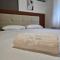 LUXURY APARTMAN ELENI ROOMS oaza mira i tišine u centru Vrnjačke banje - 弗尔尼亚奇卡矿泉镇