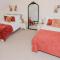 Abington CCC Villa - Sleeps 15, Balcony, Shower Jets, Cinema & Game Room, Baby Room, Pool Table, PS5, 30 Games, Wii, Library, Parking, 5 Rooms - Spinney Hill