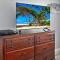 Vista Cay Lake View Outlook Penthouse near All Parks & Convention