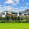 Waterfront Charm - Snells Beach Holiday Home - Snells Beach