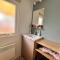 Un toit sur le bassin bungalow - Claouey