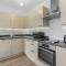Centrally Located - Modern - 2Bed - 2Bath Apartment - Londra