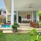 At the Beach New comfortable Pool Home, Ao Yon Beach, Phuket - Ban Ao Makham