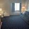 Days Inn & Suites by Wyndham Columbus NE - Columbus