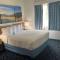 Days Inn & Suites by Wyndham Columbus NE