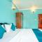 Candolim Beach White Residency