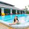Salakphet Resort